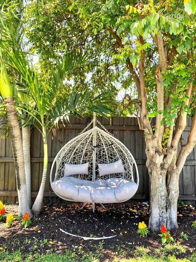 Private Heated Pool Oasis Pet-Friendly Retreat Short Or Long Stays Sleeps 2-8 Ppl Pompano Beach Dış mekan fotoğraf