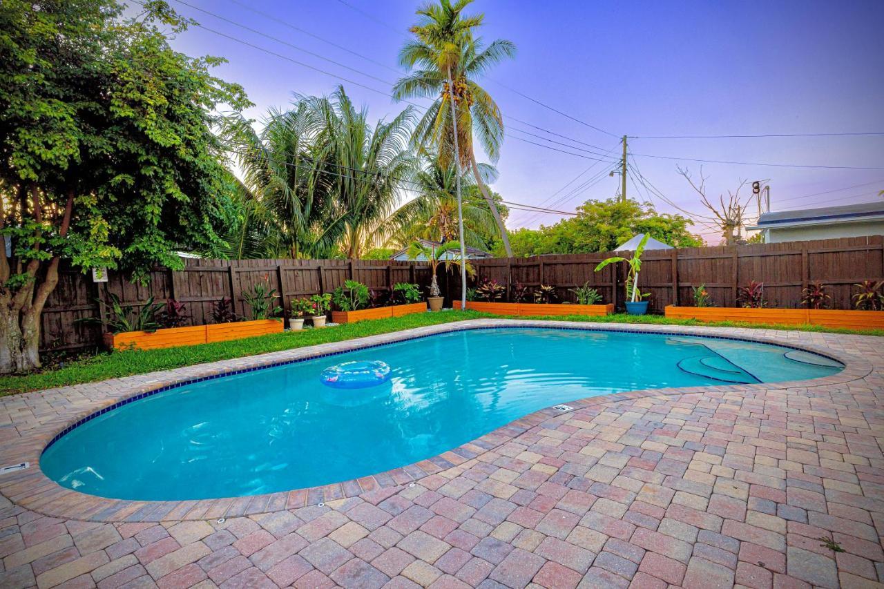 Private Heated Pool Oasis Pet-Friendly Retreat Short Or Long Stays Sleeps 2-8 Ppl Pompano Beach Dış mekan fotoğraf